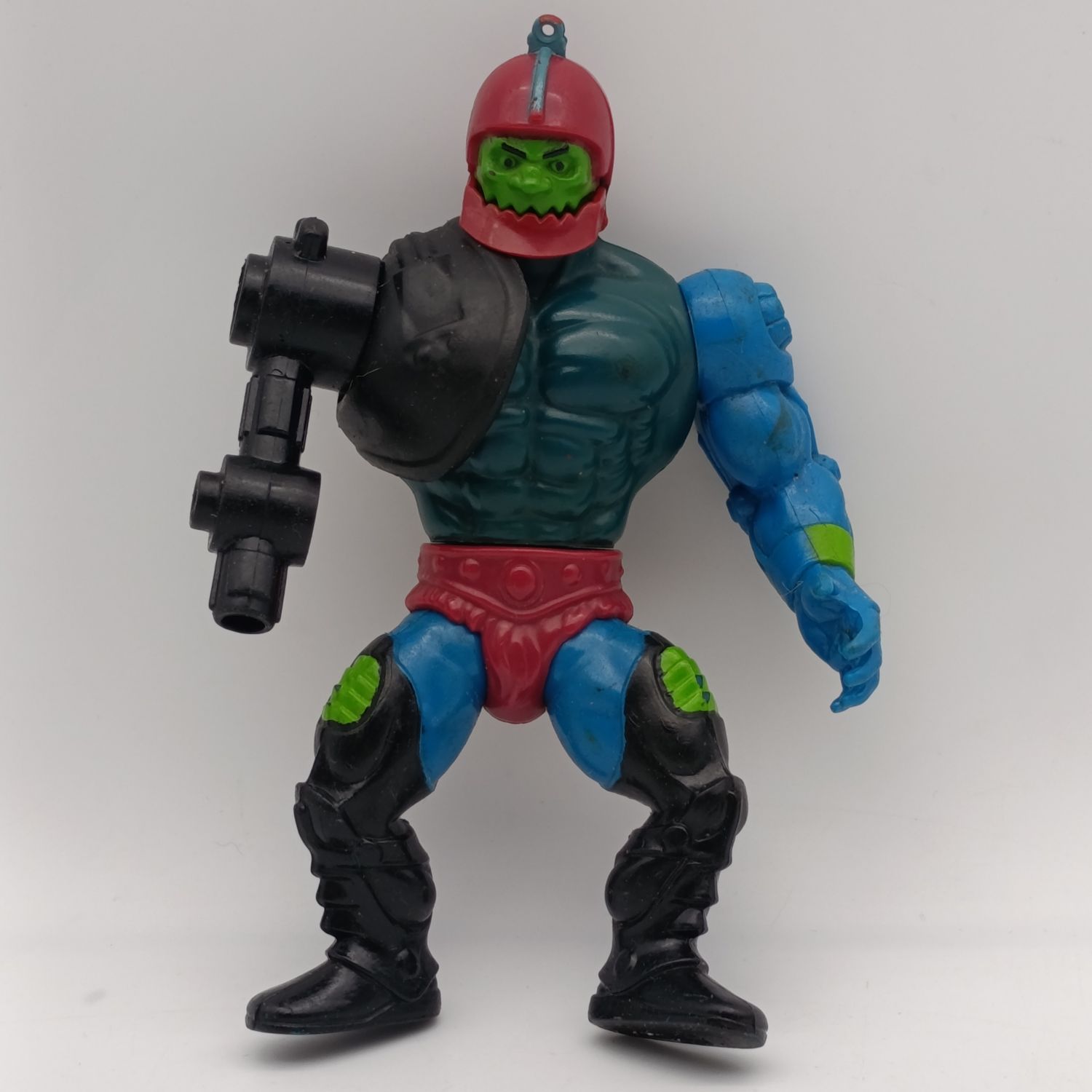 Vintage Masters of the Universe Trap-Jaw action figurine