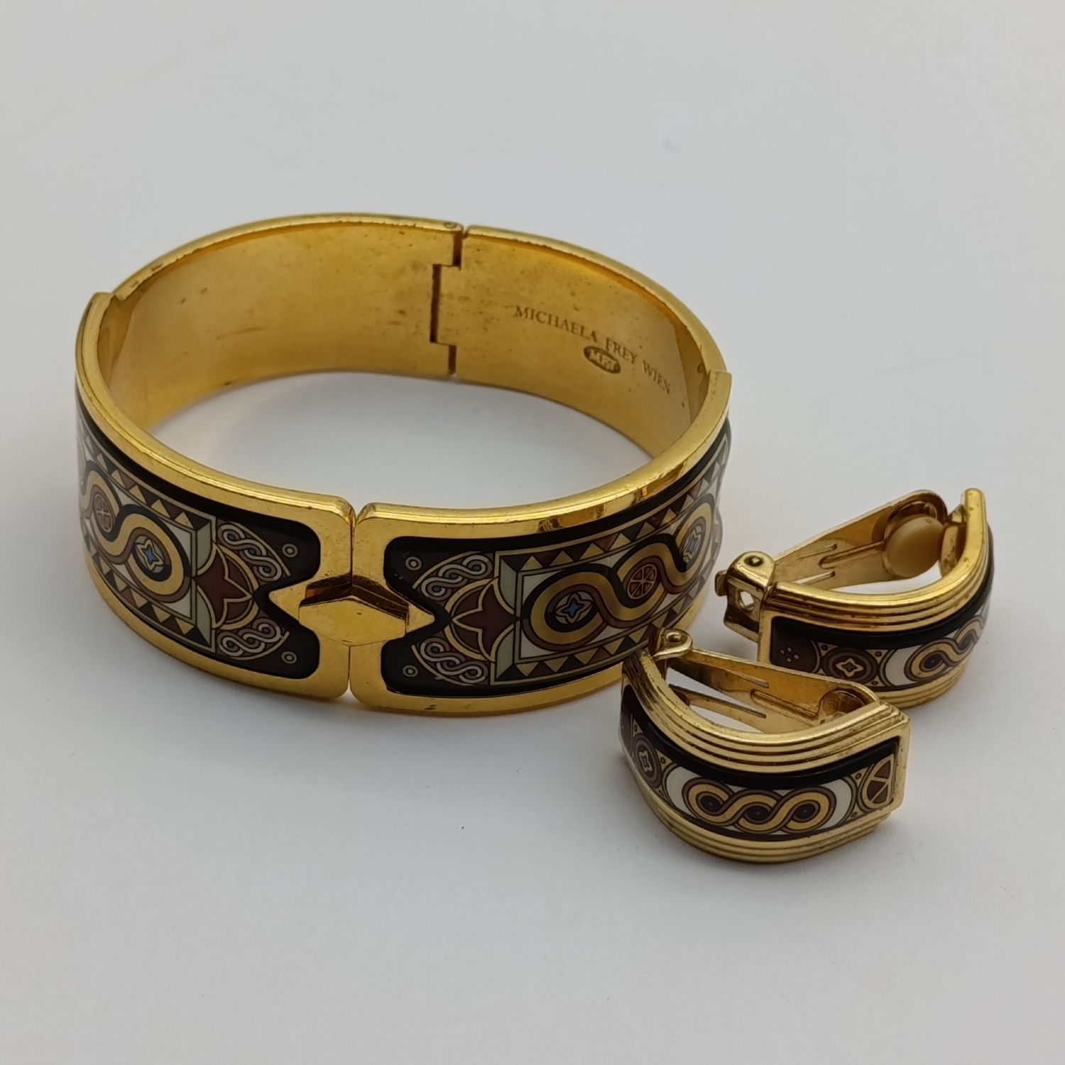Michael Frey Wien designer bangle and clip-on earrings set