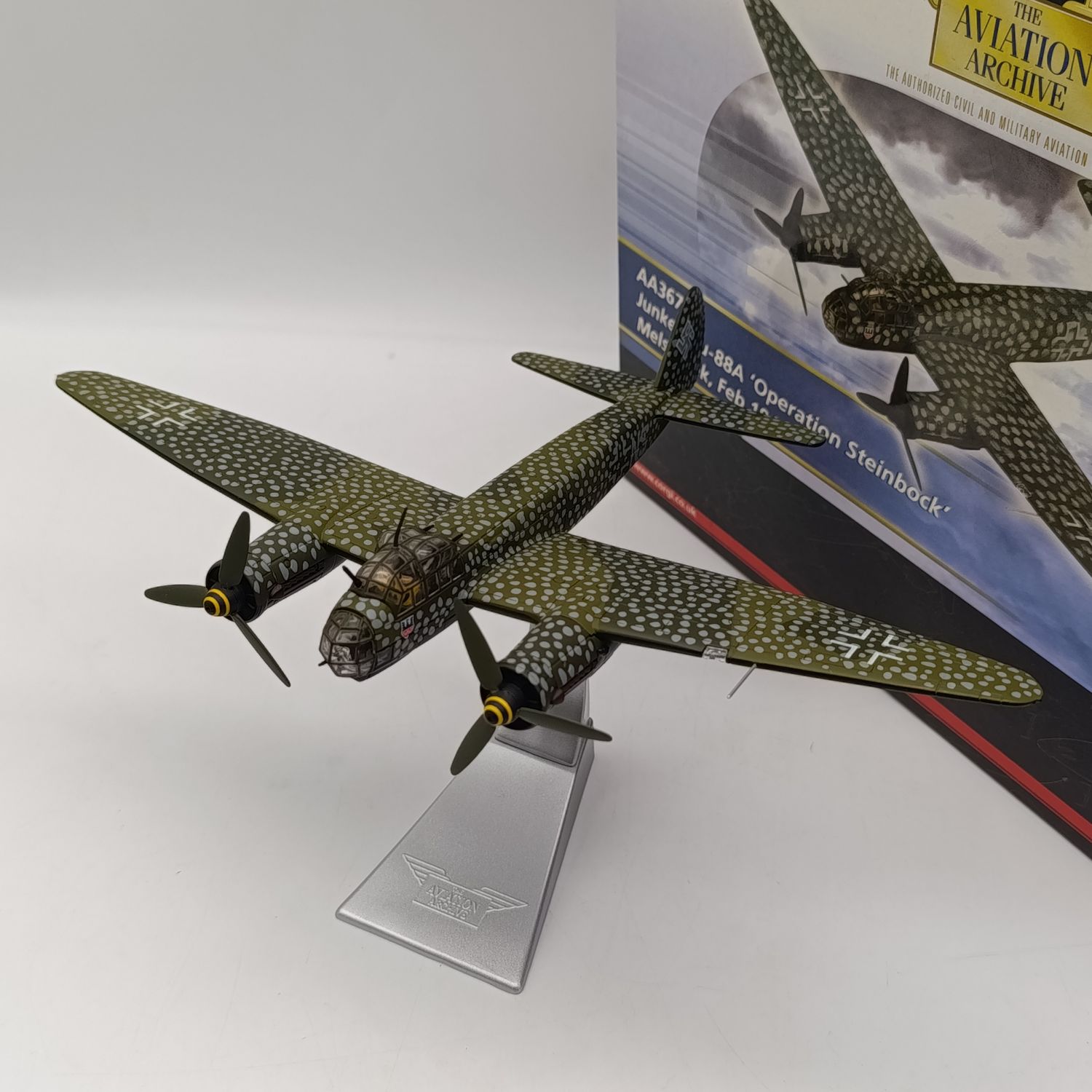 Corgi Junkers JU-88A "Operation Steinbock" WW2 die-cast model plane in box - scale 1/72 - #0282 OF 1200
