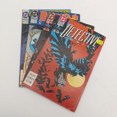 Lot of 4 DC comics Detective comics no 611, 627, 635, 651 No 627 is an 80 page anniversary issue
