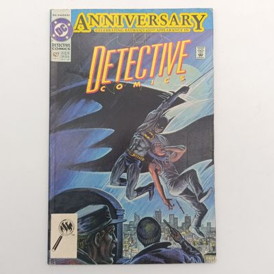 Lot of 4 DC comics Detective comics no 611, 627, 635, 651 No 627 is an 80 page anniversary issue
