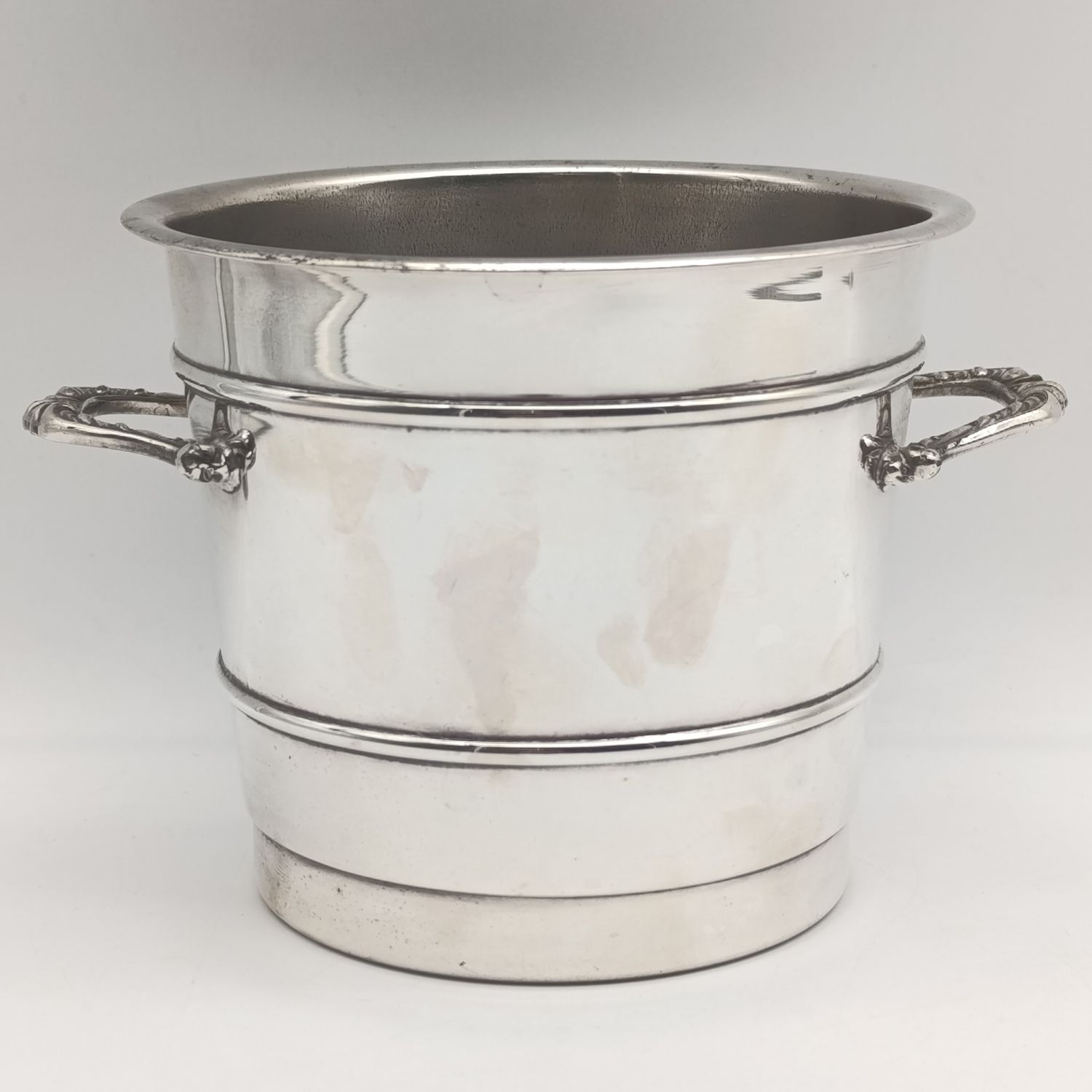 Vintage Silverplated Ice bucket