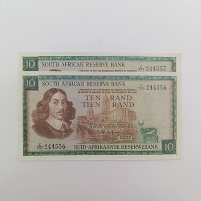 South Africa 1975/76 TW de Jongh 3rd issue R10 banknotes with consecutive numbers some folds &amp; creases