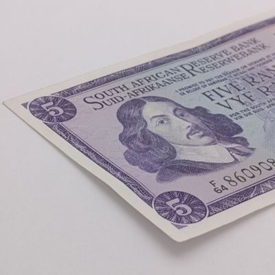 South Africa GPC de Kock R50 banknote 3rd issue - AU with paper clip rust mark