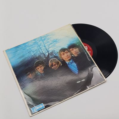 Record  The Rolling Stones - Between The Buttons  Label : Decca Released 1967, India  Media - Very Good Plus (VG+) Sleeve - Very Good (VG)