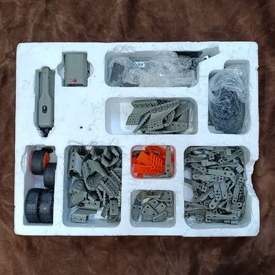 Meccano Speed Play toy model set in box  - over 800 pieces