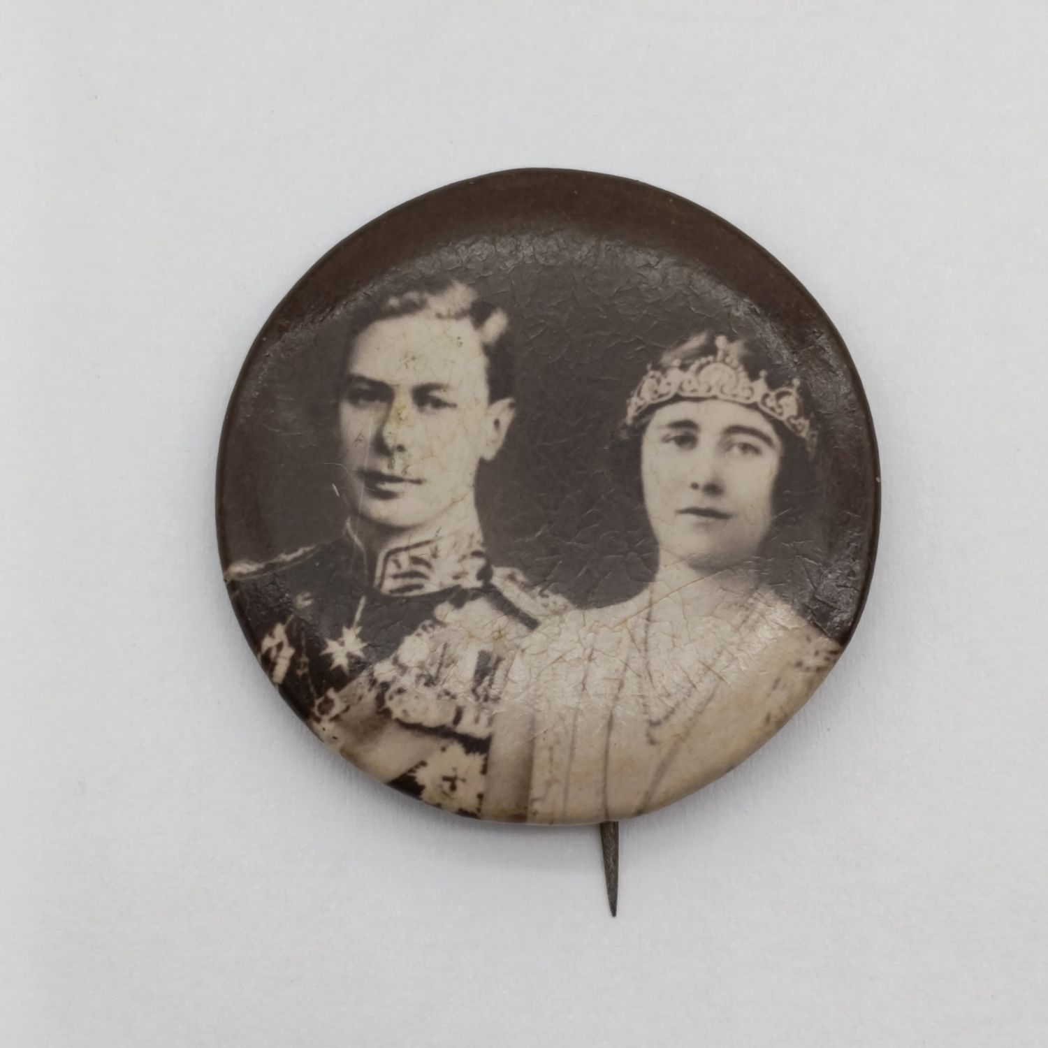 King George 6 coronation pin badge