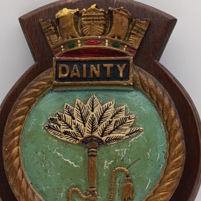 Vintage HMS Dainty ships plaque