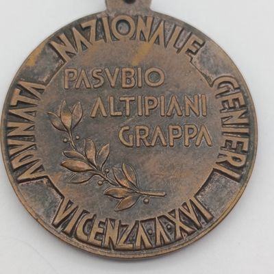 WW2 Italian National Gathering of Engineers medal