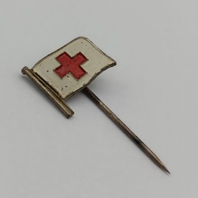 Antique Red Cross 2 Shilling Charity badge