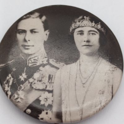 King George VI coronation pin badge