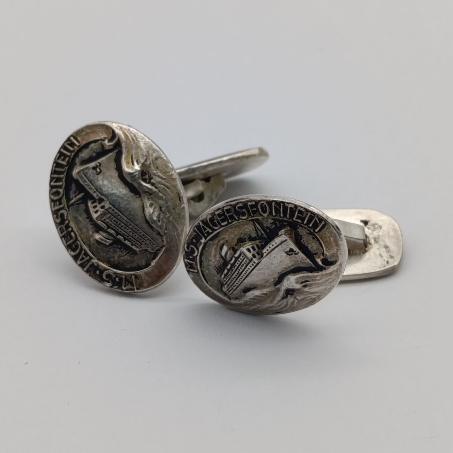 Pair of Mail ship Jagersfontein cufflinks - H.H90 silverplate