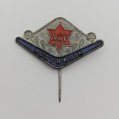 Antique Australian Comforts Fund 2 Shilling charity badge