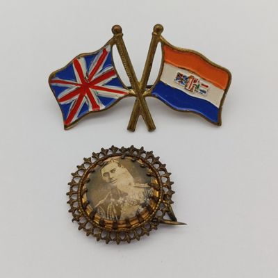 Vintage King George VI Royal visit to South Africa pin badge set