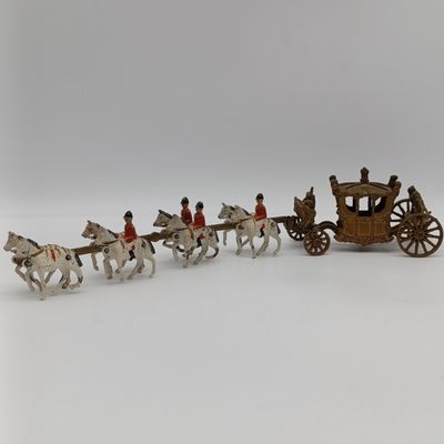 Vintage Lead coronation coach model- size 30cm