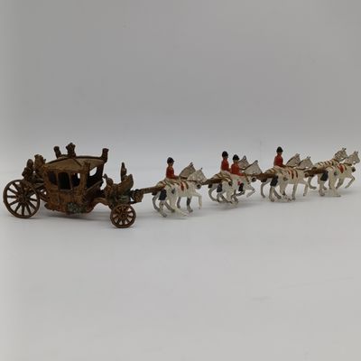 Vintage Lead coronation coach model- size 30cm