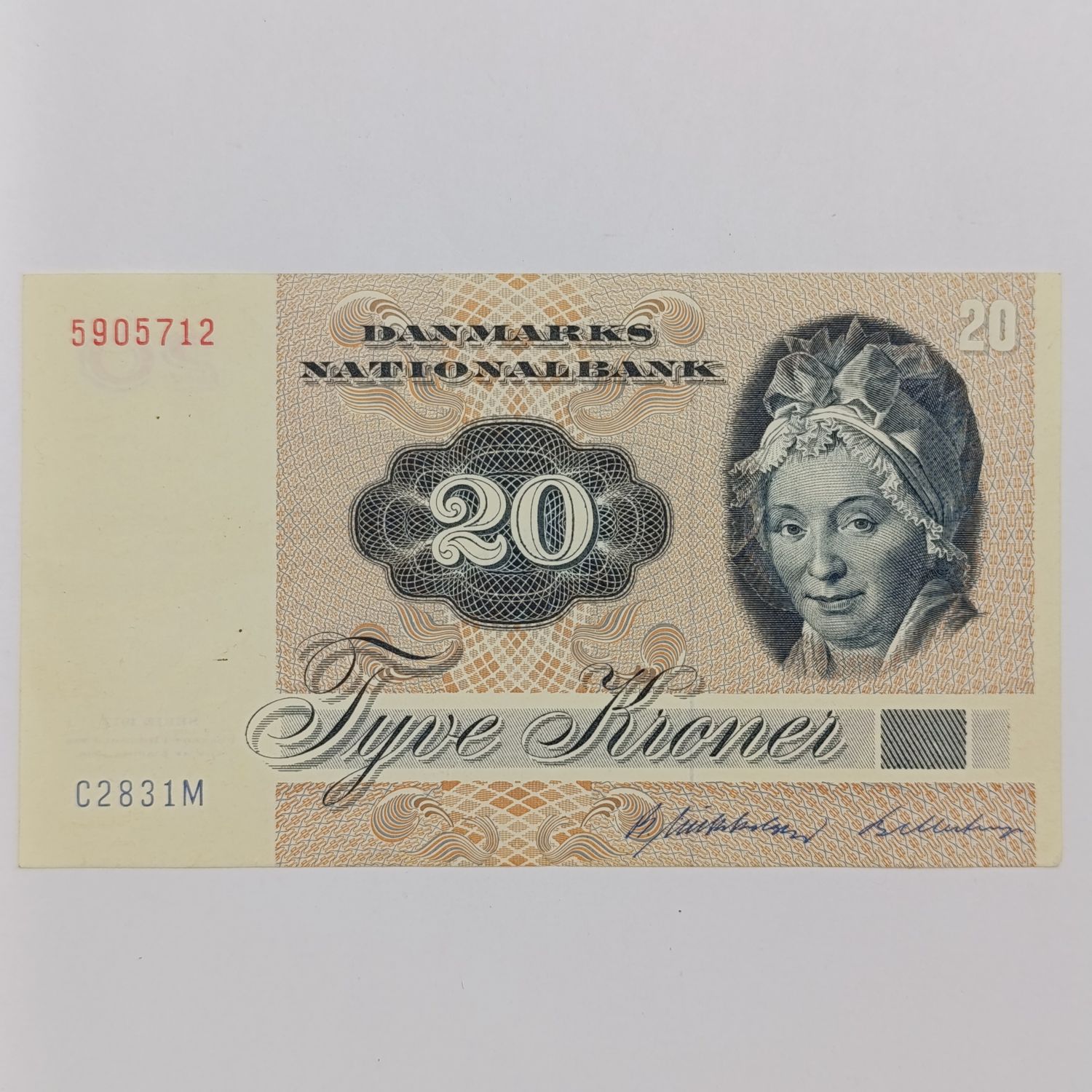 Denmark 1972 series 20 Kronor Au center crease