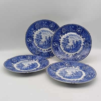 Set of 4 Vintage Arabia Finland wall hanging porcelain plates with hangers