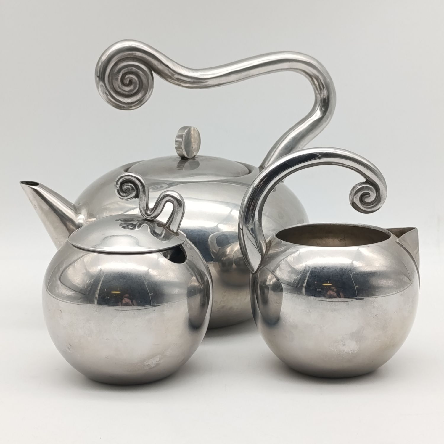 Carrol Boyes Wave tea set - milk jug, Sugar and tea pot