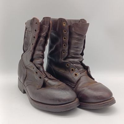 SADF Leather combat boots - UK size 5 - No laces