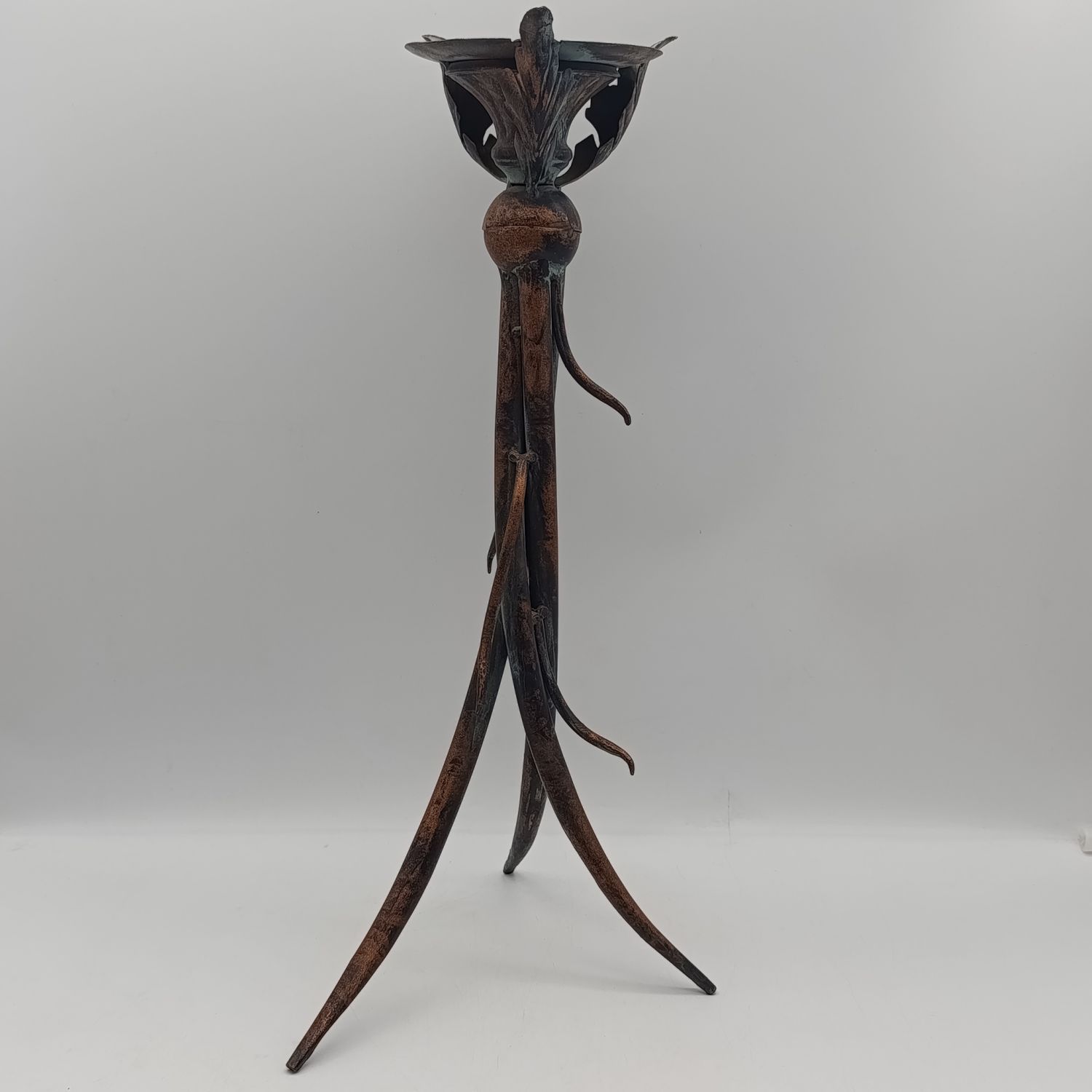 Antique style candle holder