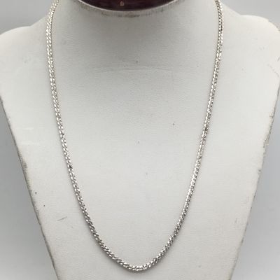 Beautiful sterling silver necklace - weighs 6.0g