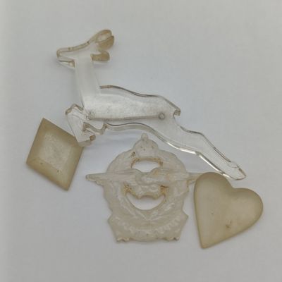 Perspex springbok SAAF badge &amp; other items made by WW2 soldier