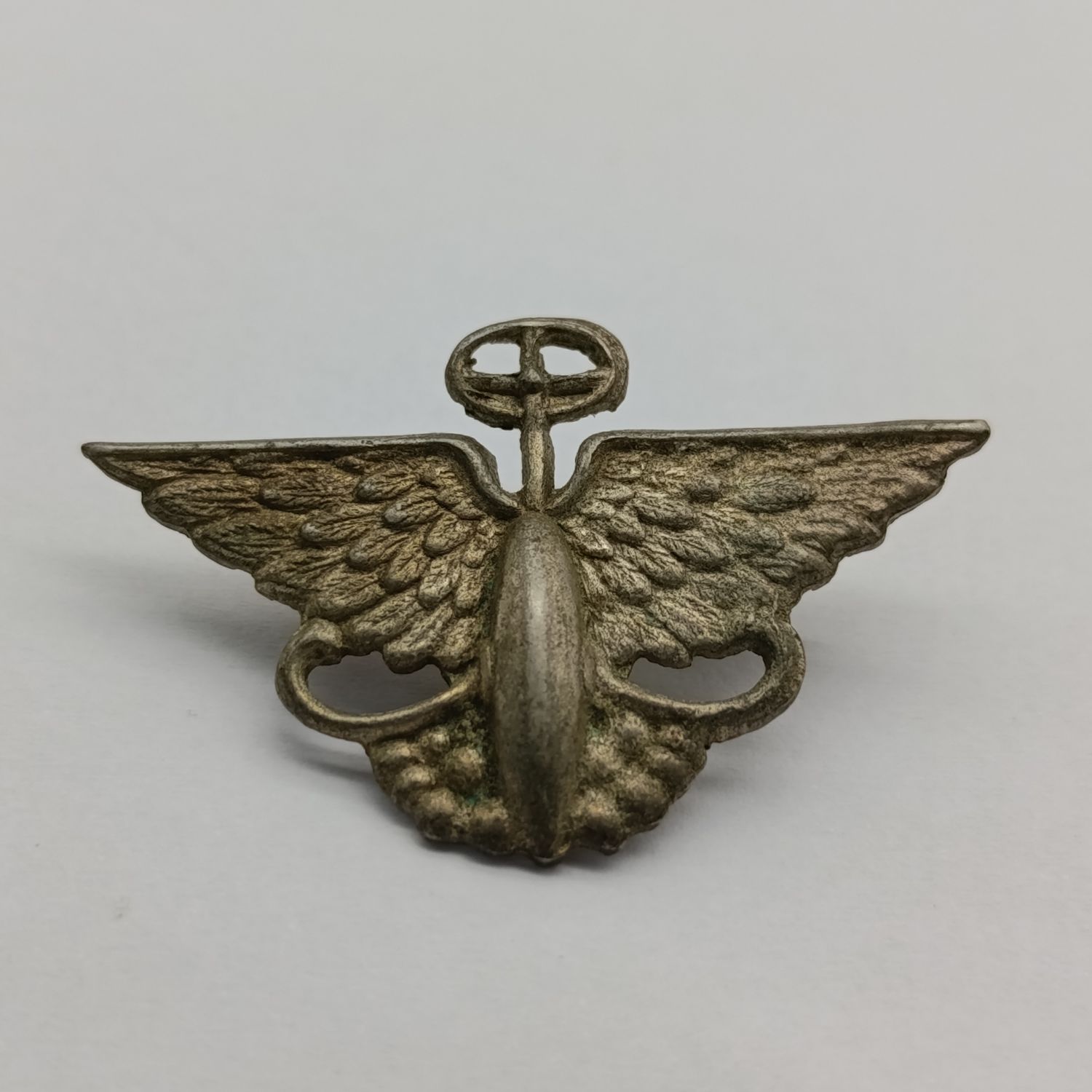 Austin motor company promotional pin badge