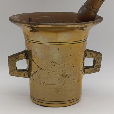 Vintage solid brass mortar and pestle