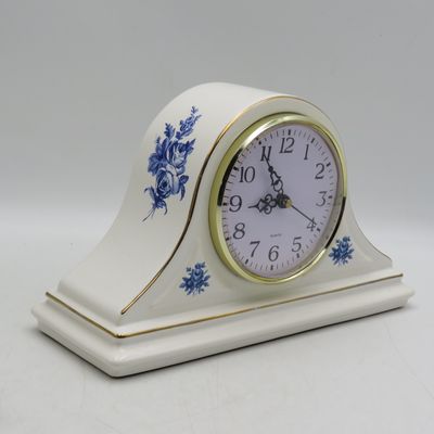 Vintage Blue and white porcelain quartz mantel clock - working