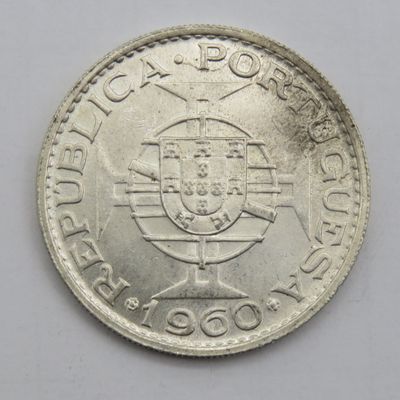 Mozambique 1960 Silver 20 Escudos - uncirculated