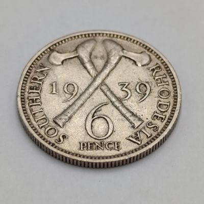 Southern Rhodesia 1939 sixpence - low mintage - VF+