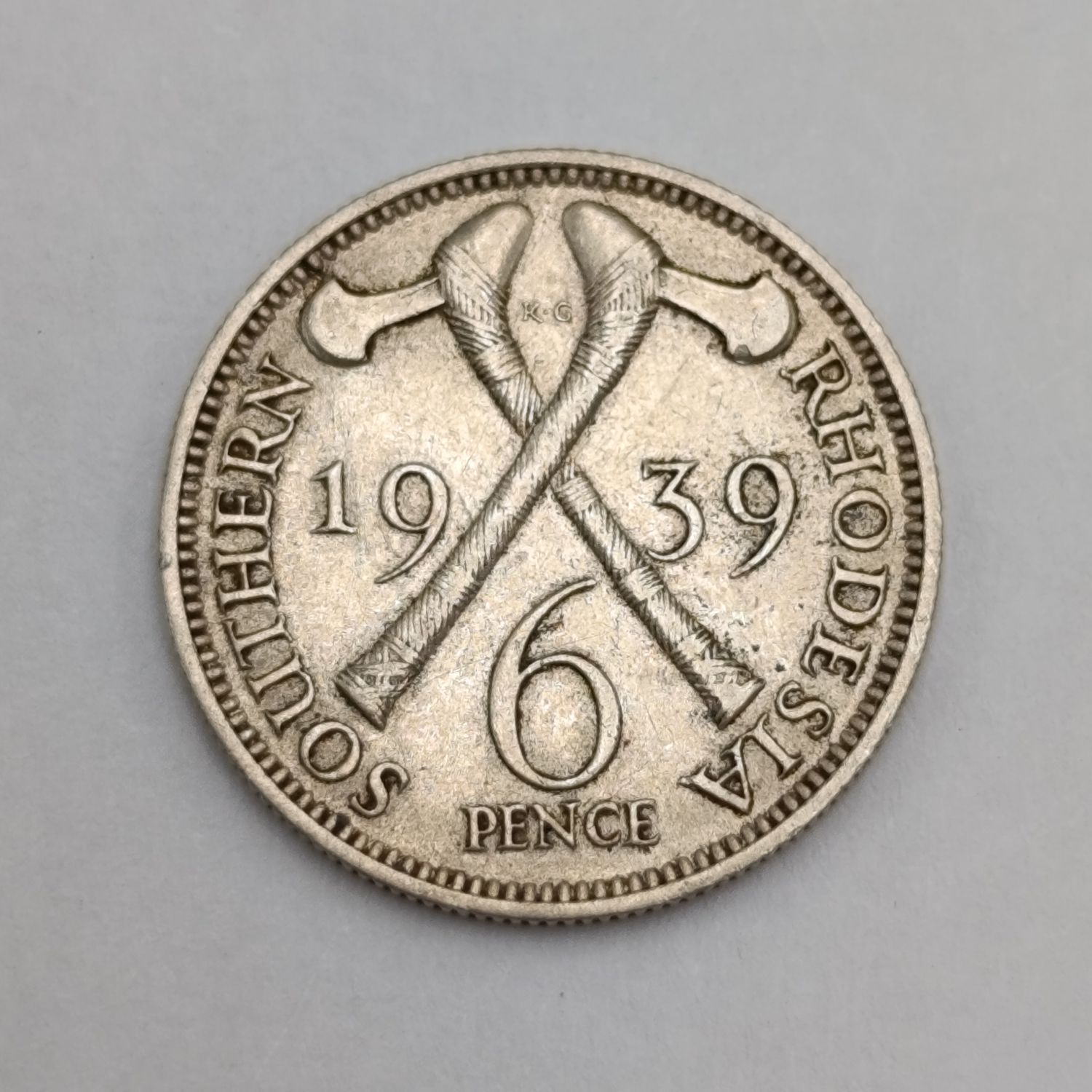 Southern Rhodesia 1939 sixpence - low mintage - VF+