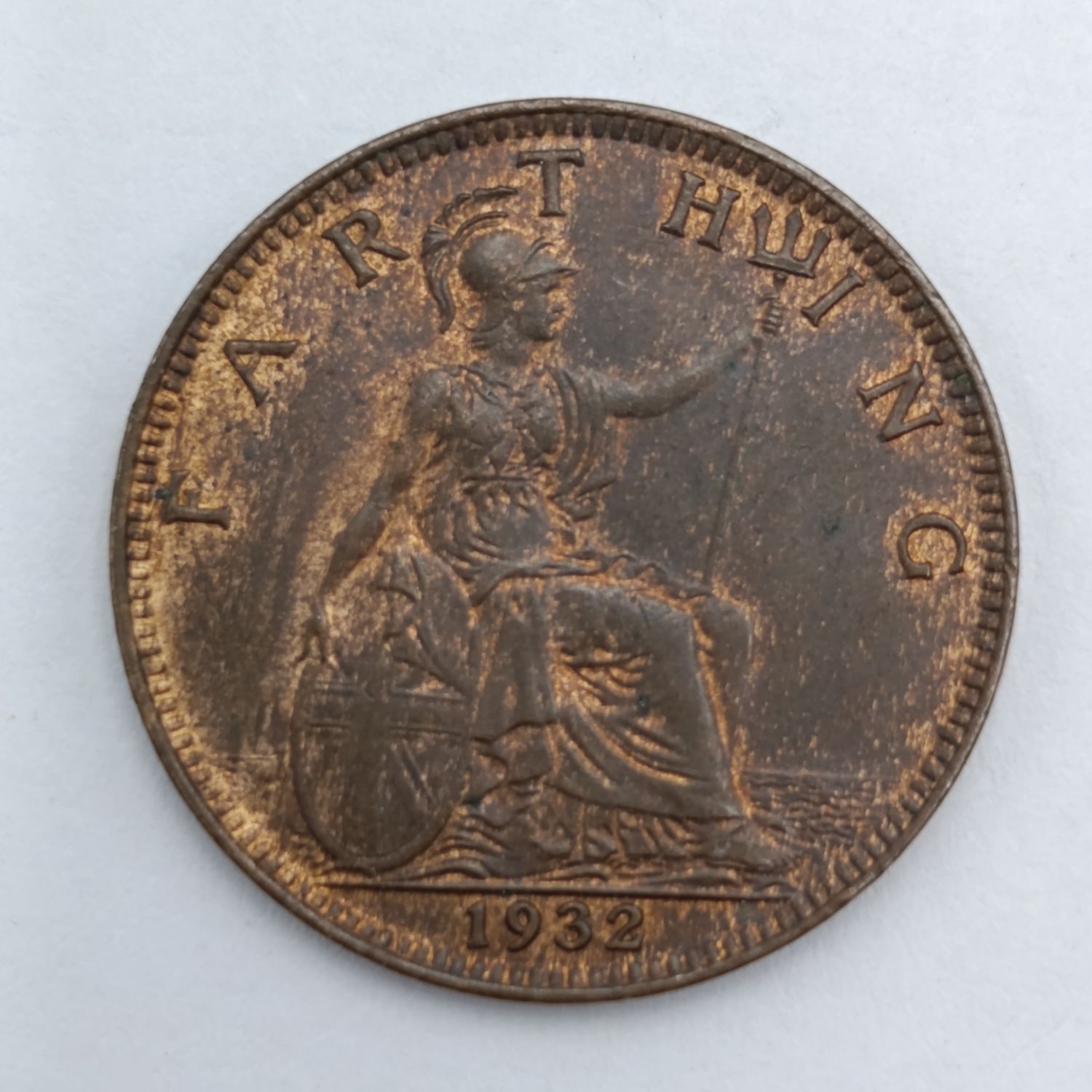 Great Britain 1932 Farthing AU+ - with mint lustre