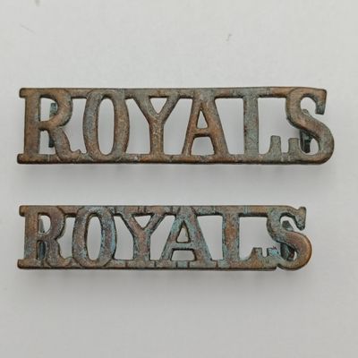 Lot of 2 The Royal Regiment shoulder titles