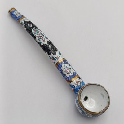 Vintage handpainted cloisonne style enamelled smoking pipe
