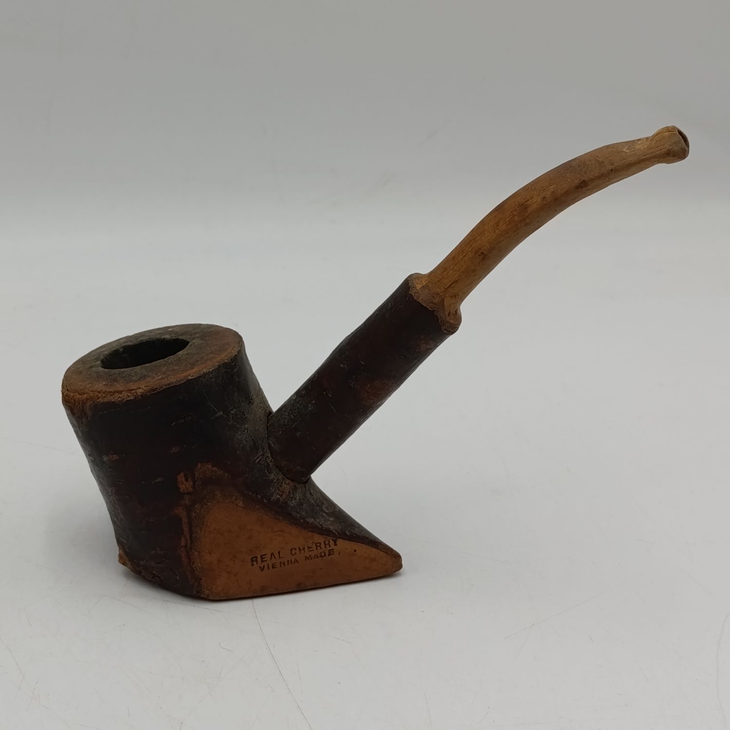 Antique Anglo-Boer war period Viannese cherry wood smoking pipe