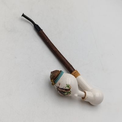 Vintage European porcelain hunting - styled smoking pipe