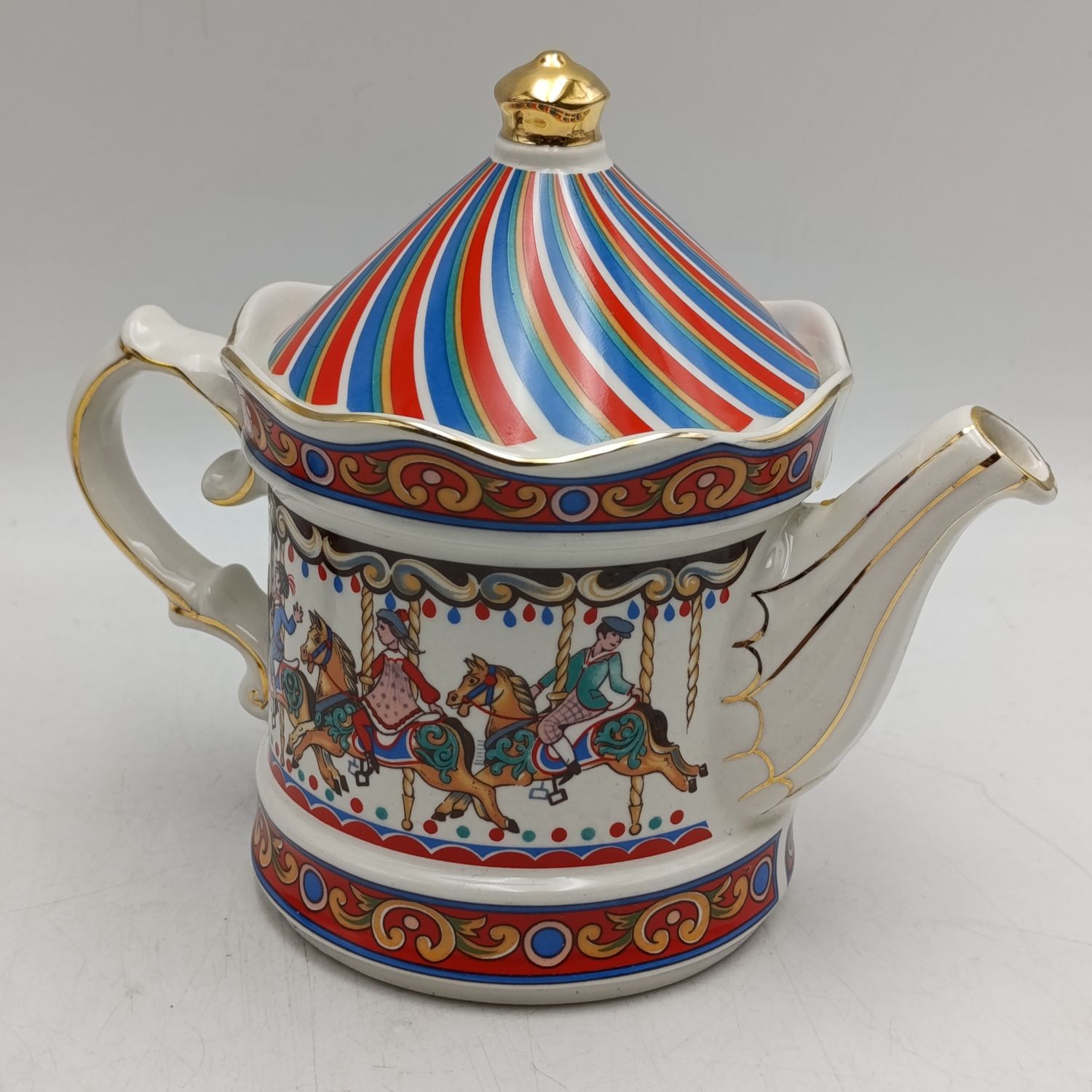 Vintage Sadler Edwardian Entertainments Carousel teapot