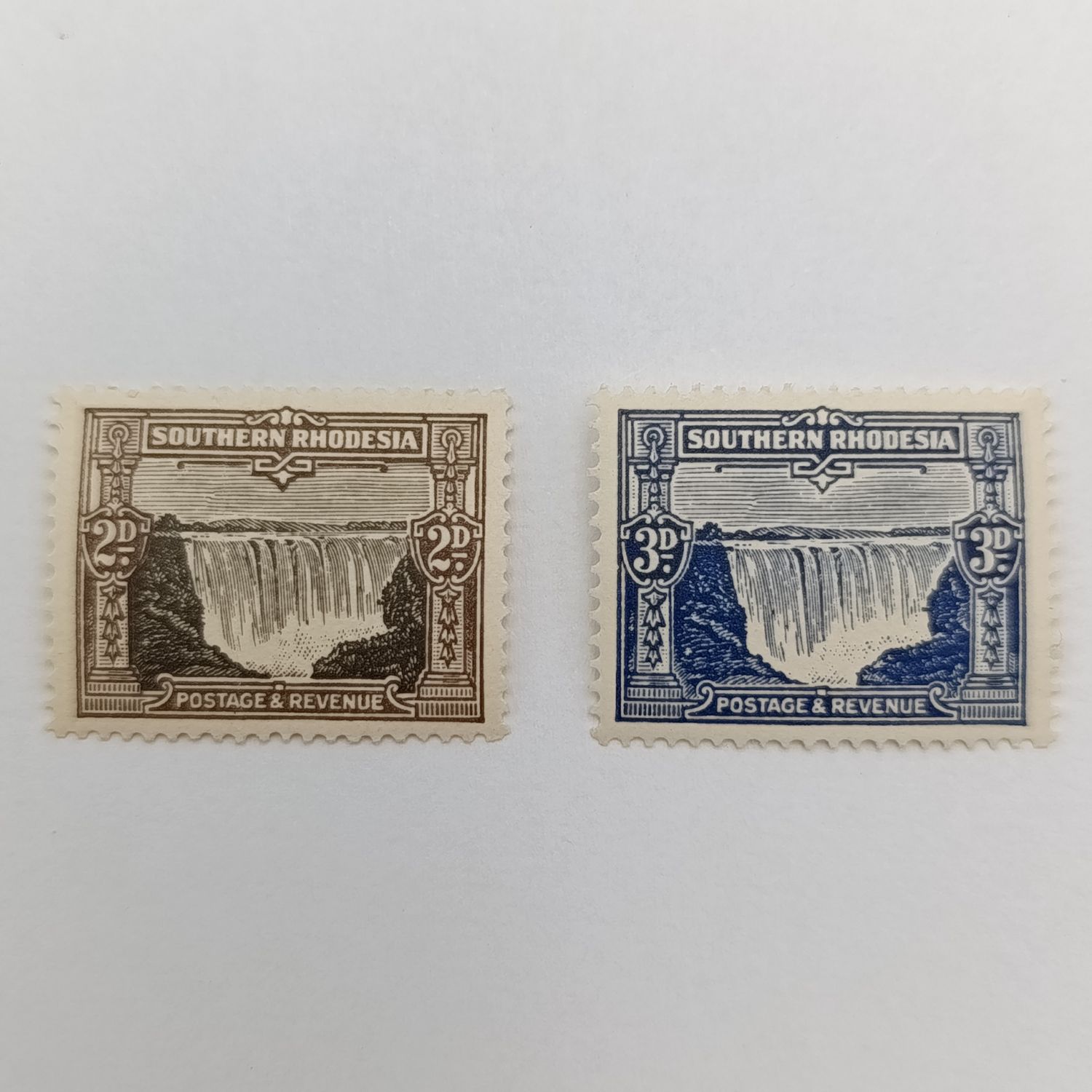 Southern Rhodesia SACC 18 &amp; 19 Mint stamps Victoria Falls
