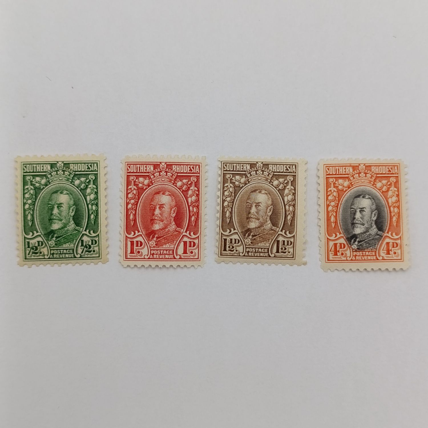 Southern Rhodesia Lot of 4 mint stamps SACC  15, 16, 17, 20