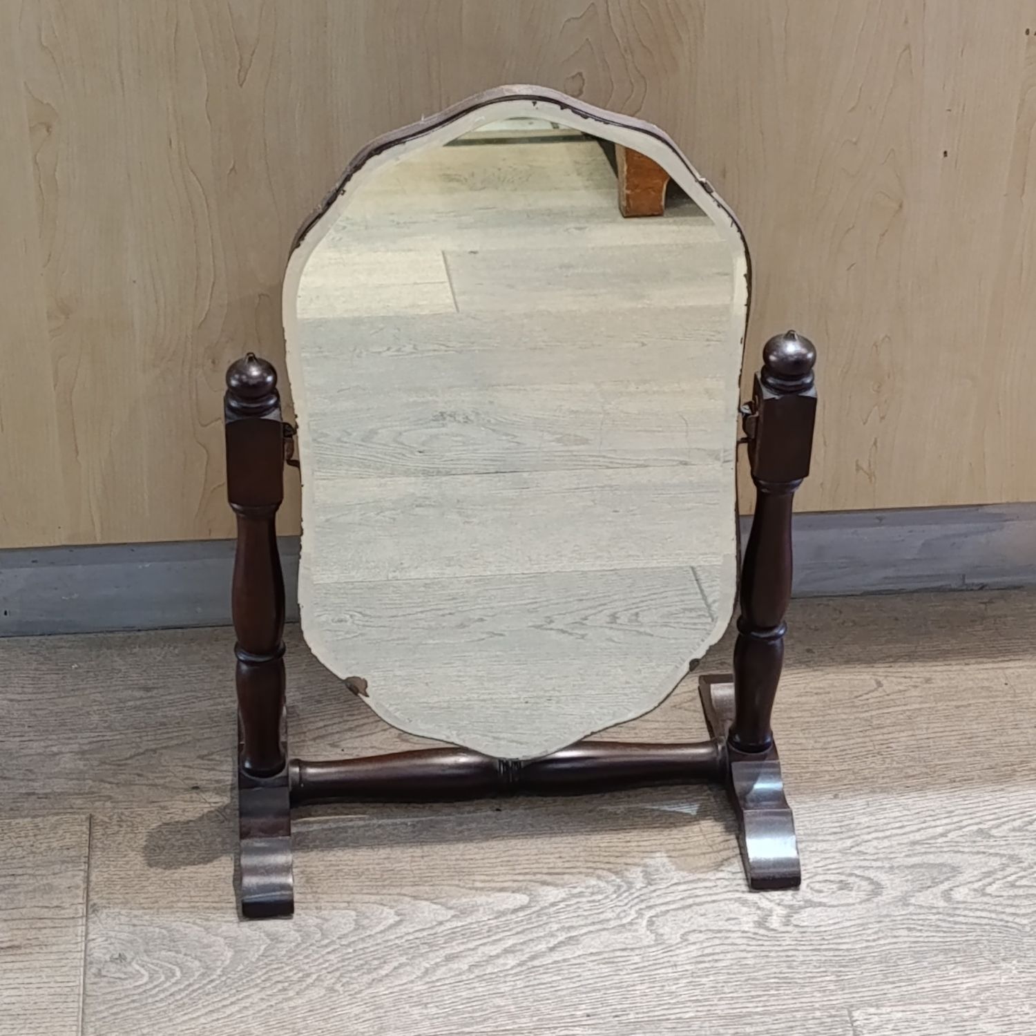 Antique dressing table mirror with bevelled glass