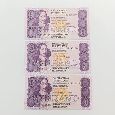 South Africa GPC de Kock 3rd issue lot of 3 consecutive uncirculated R5 banknotes