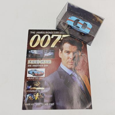 James Bond 007 Ford GT40 model car with booklet - Die Another day