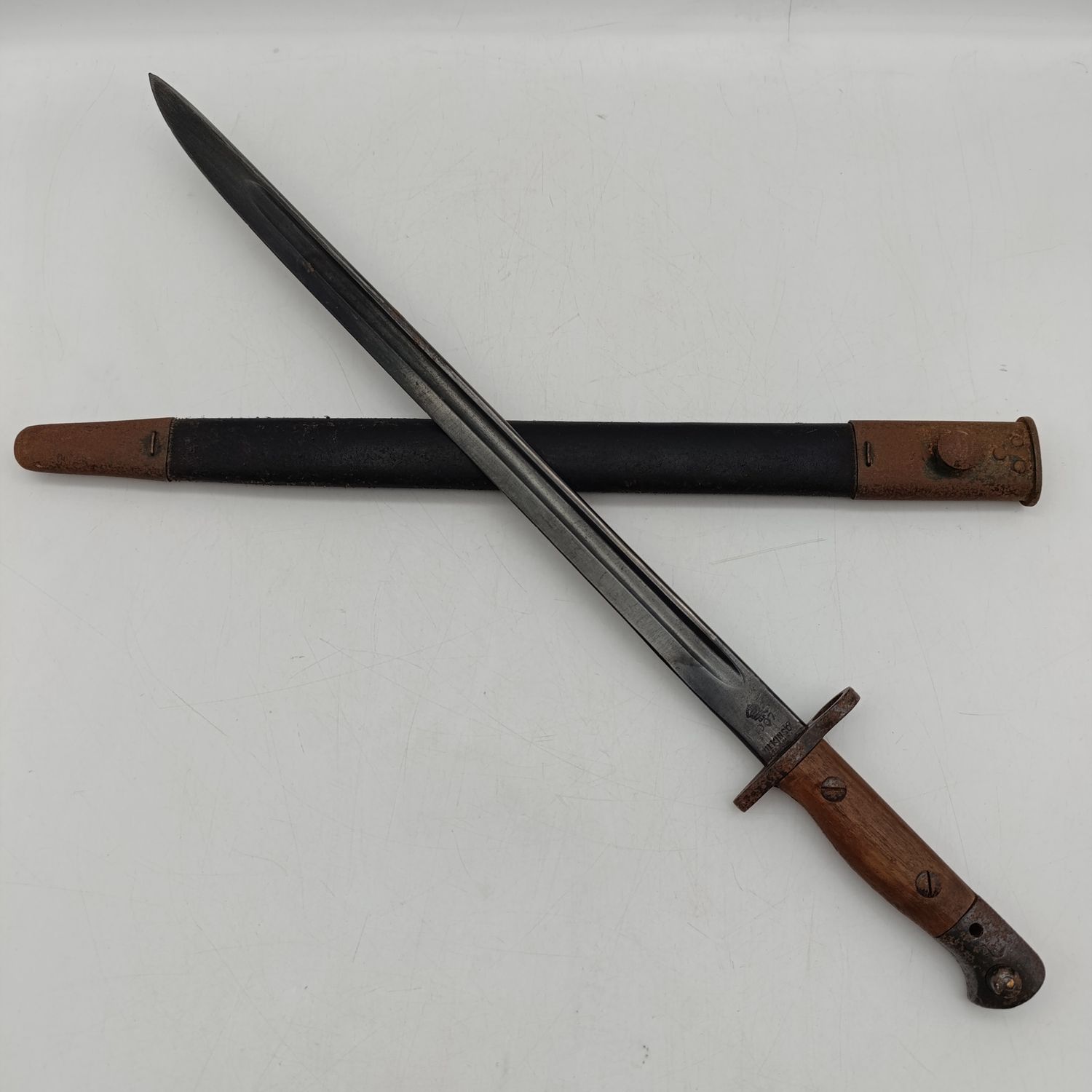 Wilkinson 1907 pattern 303 bayonet with sheath - issues 1919