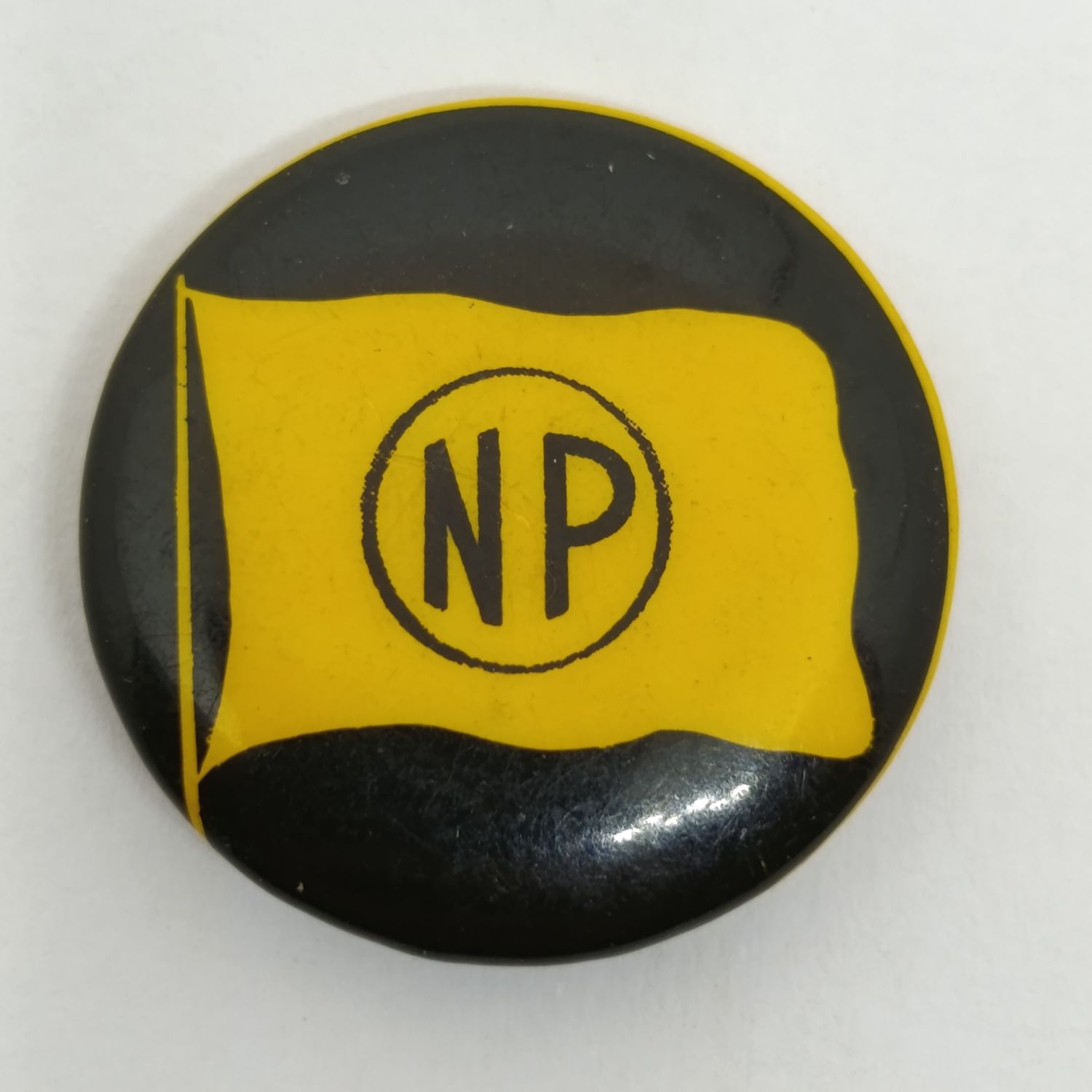 Vintage NP (National Party, South Africa) pin badge - rarely seen