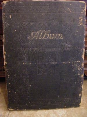 Album Early 1900`s with over 220 postcards and lots of photos