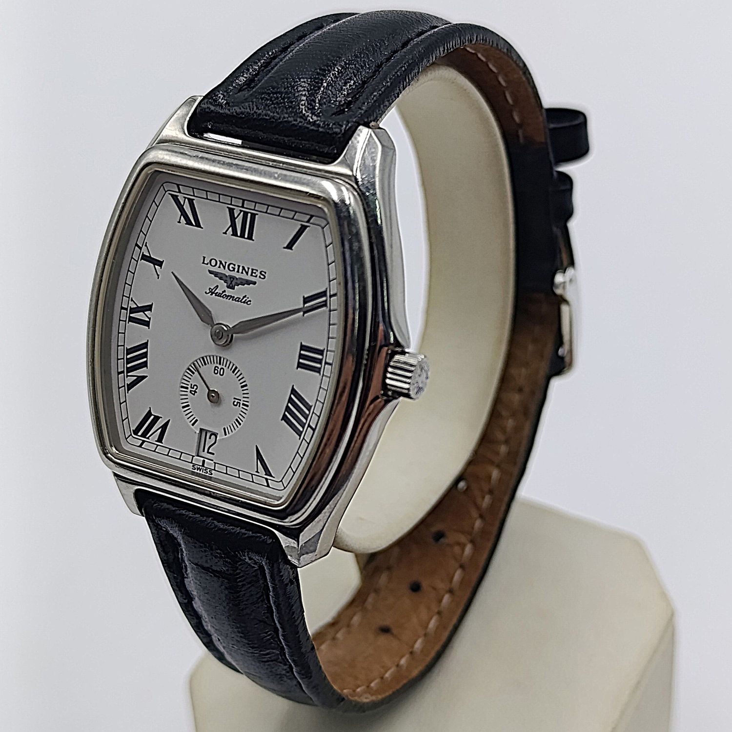 Longines Automatic Les Grandes Classiques de Longines 32 mm Watch - working