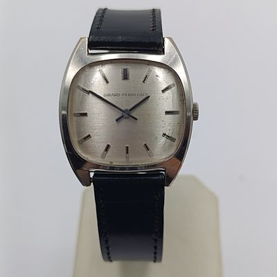 Vintage Girard - Perregaux Cushion manual wind mens watch - working - size of face -2.5cm