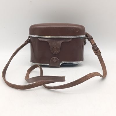 Vintage Kodak Ret-nette IIA 35mm camera in pouch